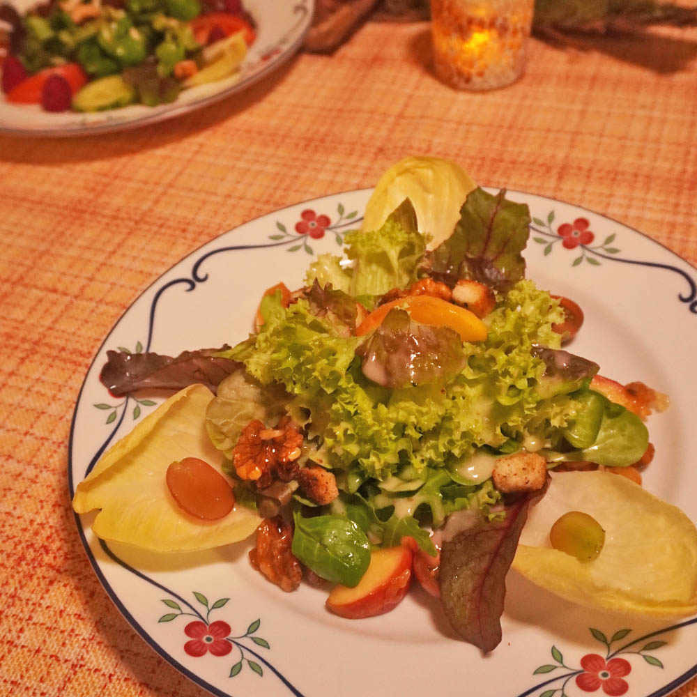 Apfelessig-Walnuss-Dressing Salatteller 5 Apfelessig Walnuss Salatdressing