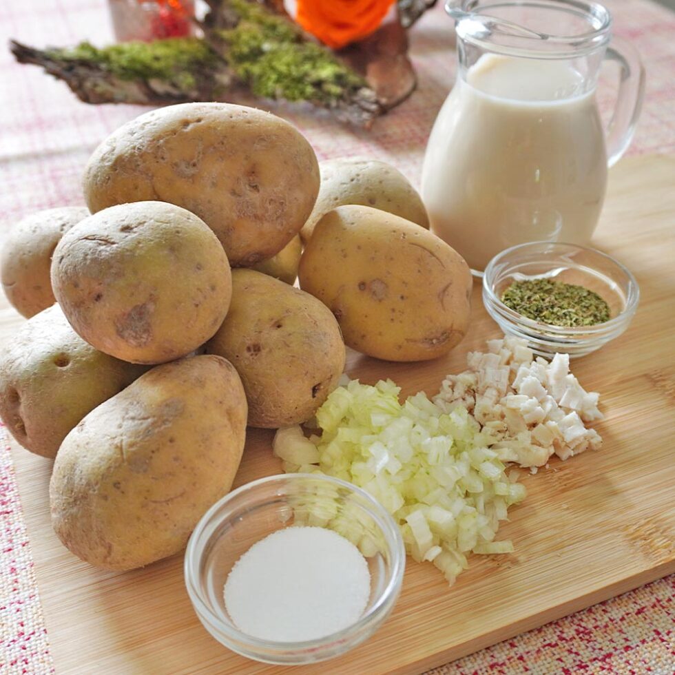 Kartoffelsuppe Rezept mit Würstchen und Speck - Kochen mit Moki