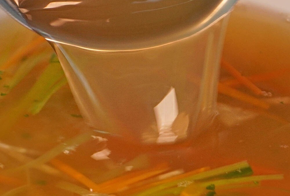 Gemüsebrühe selbst kochen auf Vorrat