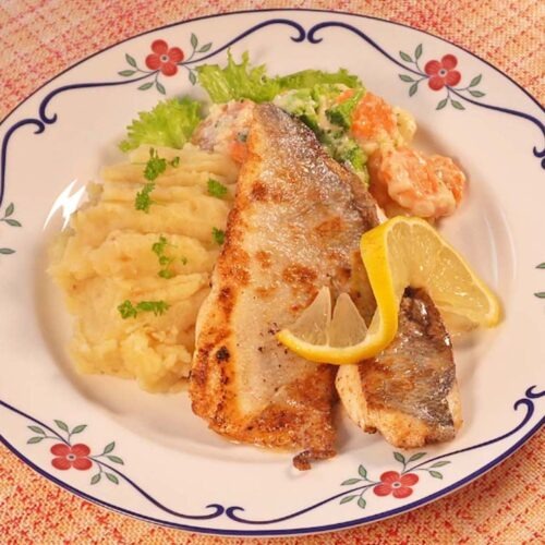 Doradenfilet in der Pfanne gebraten zubereiten Rezept - Kochen mit Moki