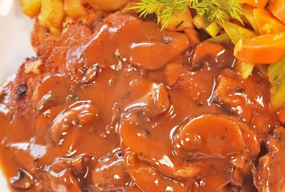 Jägersoße Rezept dunkel – schnell und einfach