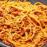 Welche Kräuter kommen in eine Bolognese