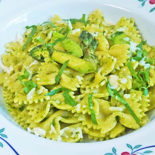 Bärlauch Pasta mit grünem Spargel