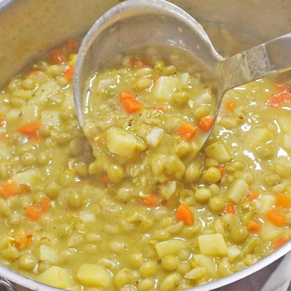 Erbseneintopf mit Kassler - einfaches Rezept - Kochen mit Moki Erbseneintopf mit Kassler - einfaches Rezept - Kochen mit Moki