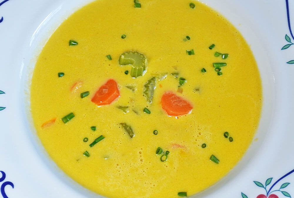Staudensellerie Möhren Suppe Rezept
