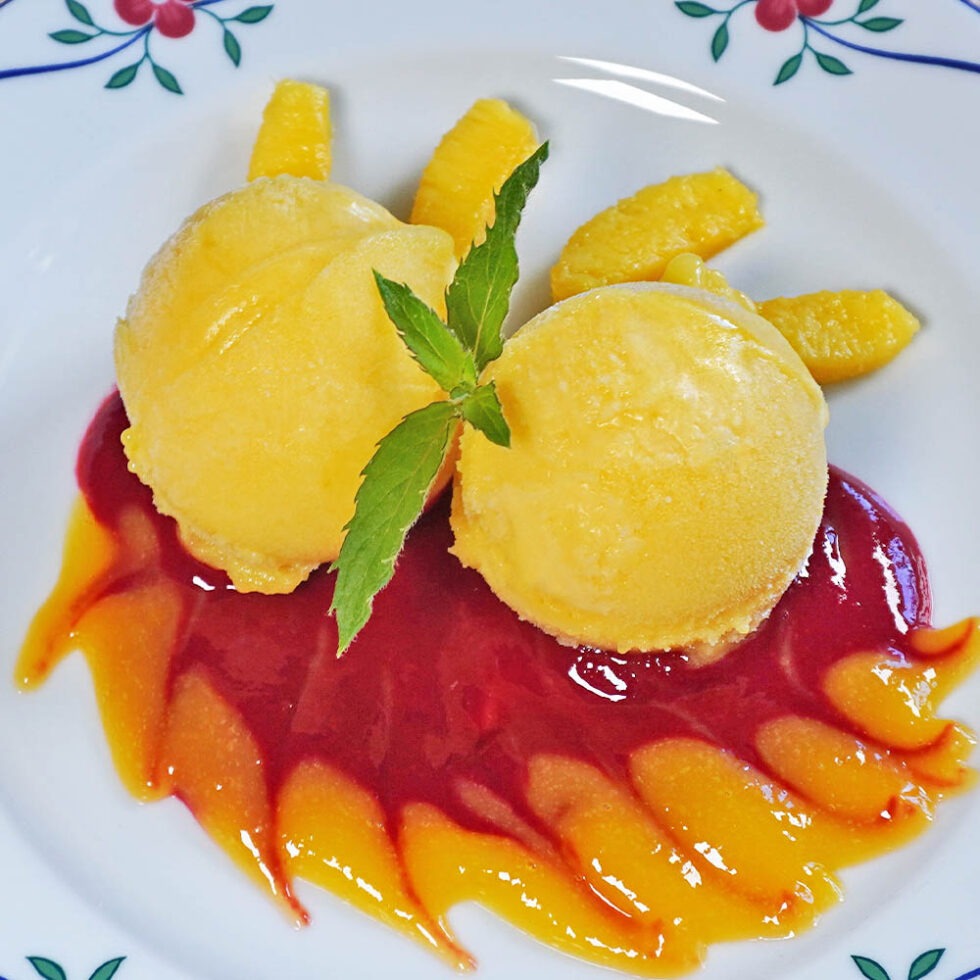 Einfaches Mangosorbet Rezept zum selber machen - Kochen mit Moki Einfaches Mangosorbet Rezept zum selber machen - Kochen mit Moki
