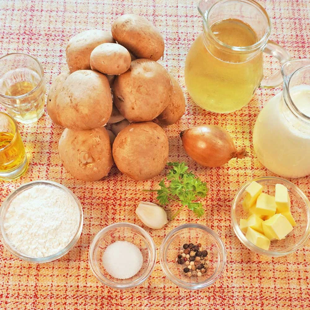 Zutaten für Champignon-Creme-Suppe