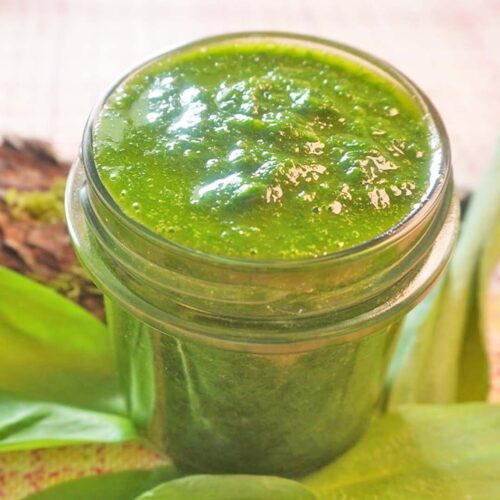 Bärlauchpesto im Glas