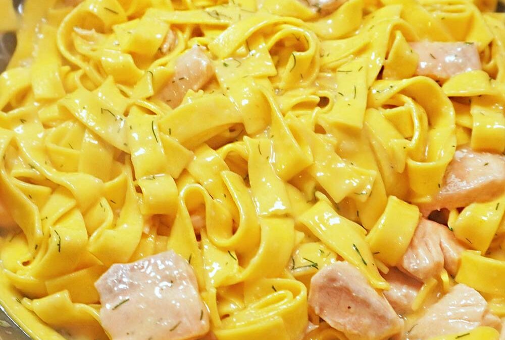 Lachs-Nudeln Rezept einfach und schnell
