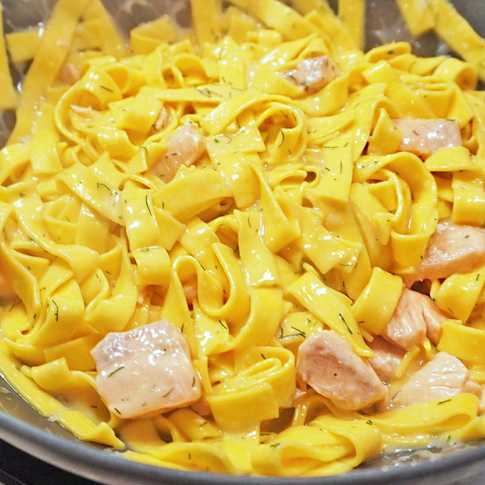 Lachs-Nudeln Rezept einfach und schnell