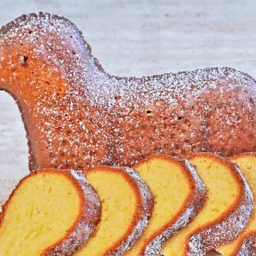 Osterlamm-Kuchen selbst gebacken