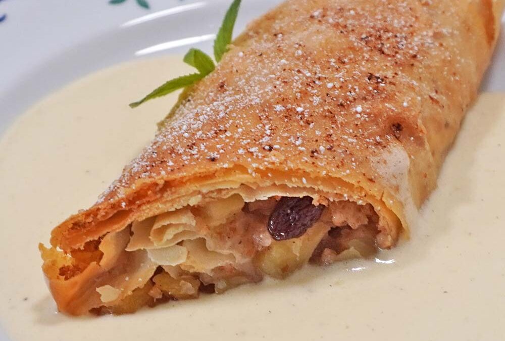 Leckerer Apfelstrudel aus dem Airfryer mit Filoteig